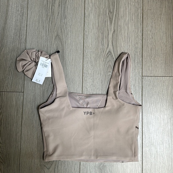 Abercrombie & Fitch (YPB) workout tank top - Picture 2 of 3